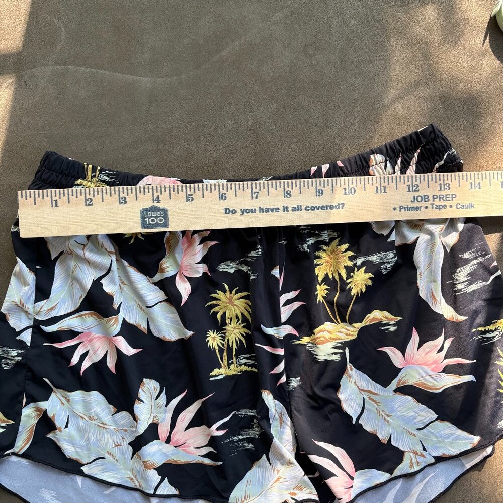 Billibong Floral Swim Shorts Women's Small Beach Fishing Sun Protection - Picture 4 of 6